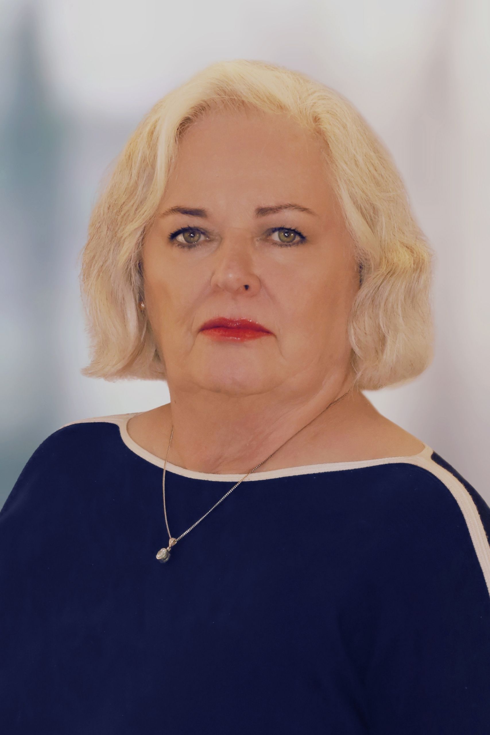 Portrait of Diane Colton
